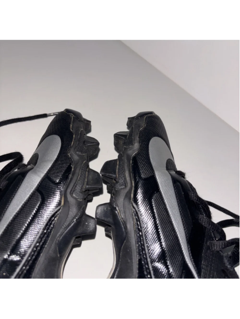 Nike Alpha Fast Flex Cleats Size 13c maybe worn twice!!! Super clean. Very nice